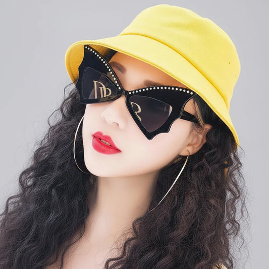 The Bat Diva Sunglasses - My Aura - myauragoth.com