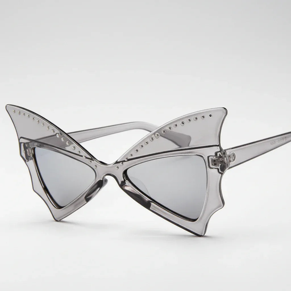 The Bat Diva Sunglasses - My Aura - myauragoth.com