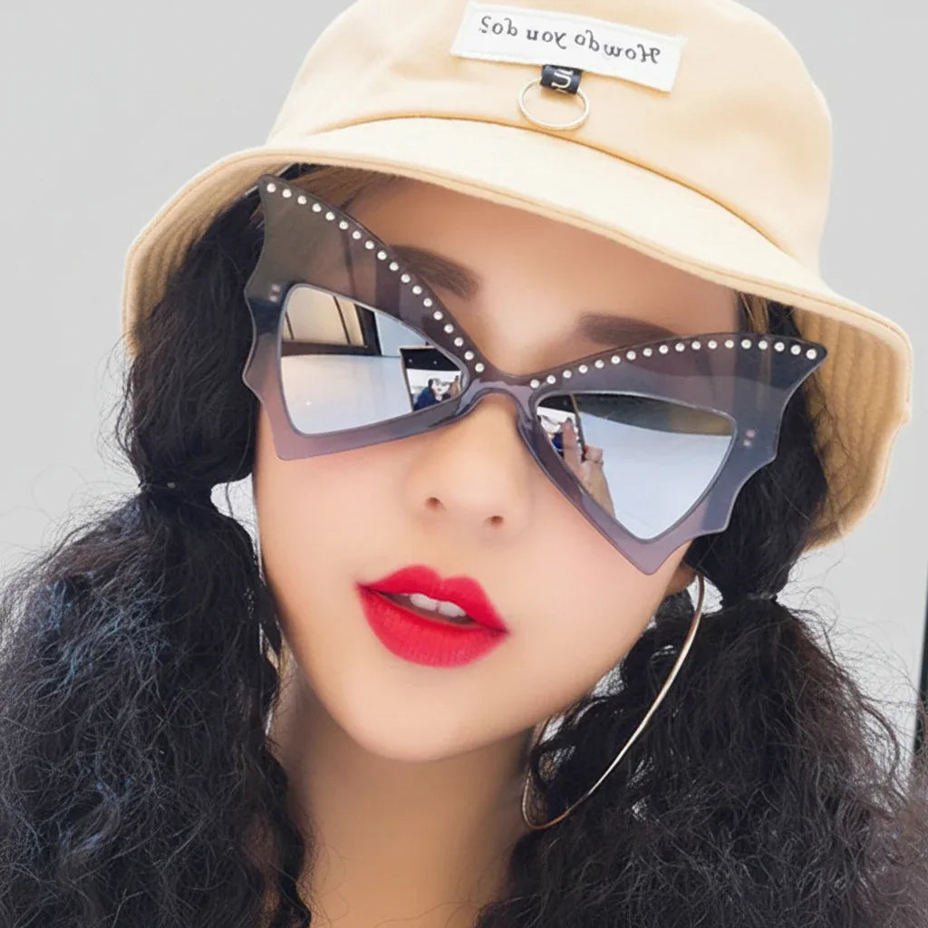 The Bat Diva Sunglasses - My Aura - myauragoth.com