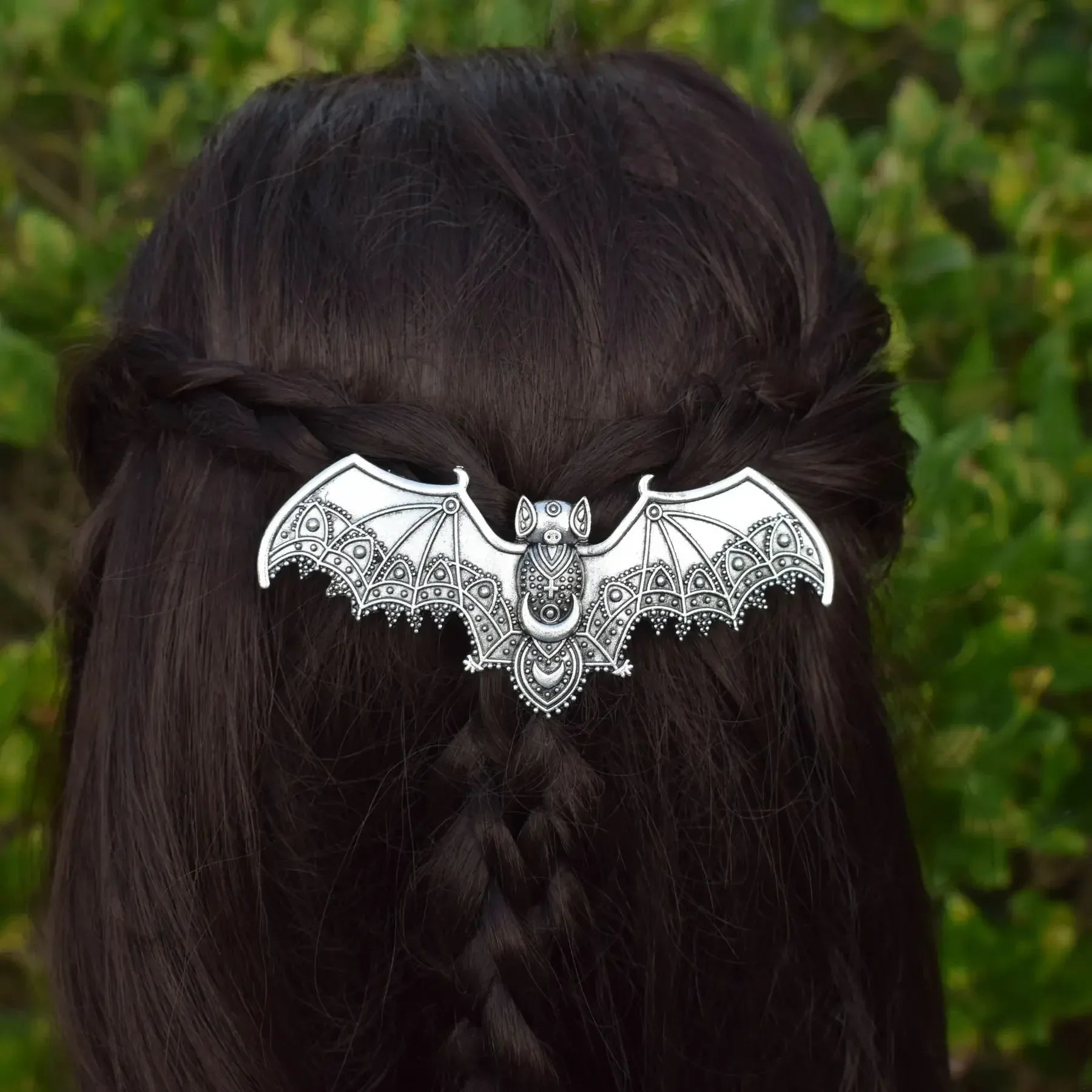 Vampire Bat Hairclip - My Aura - myauragoth.com