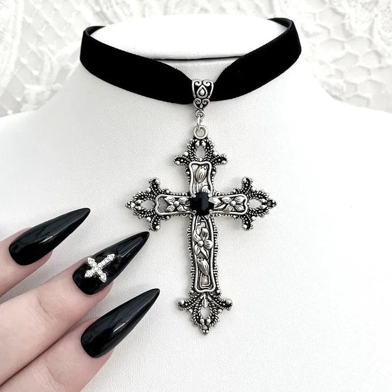 Vintage Gothic Choker - My Aura - myauragoth.com