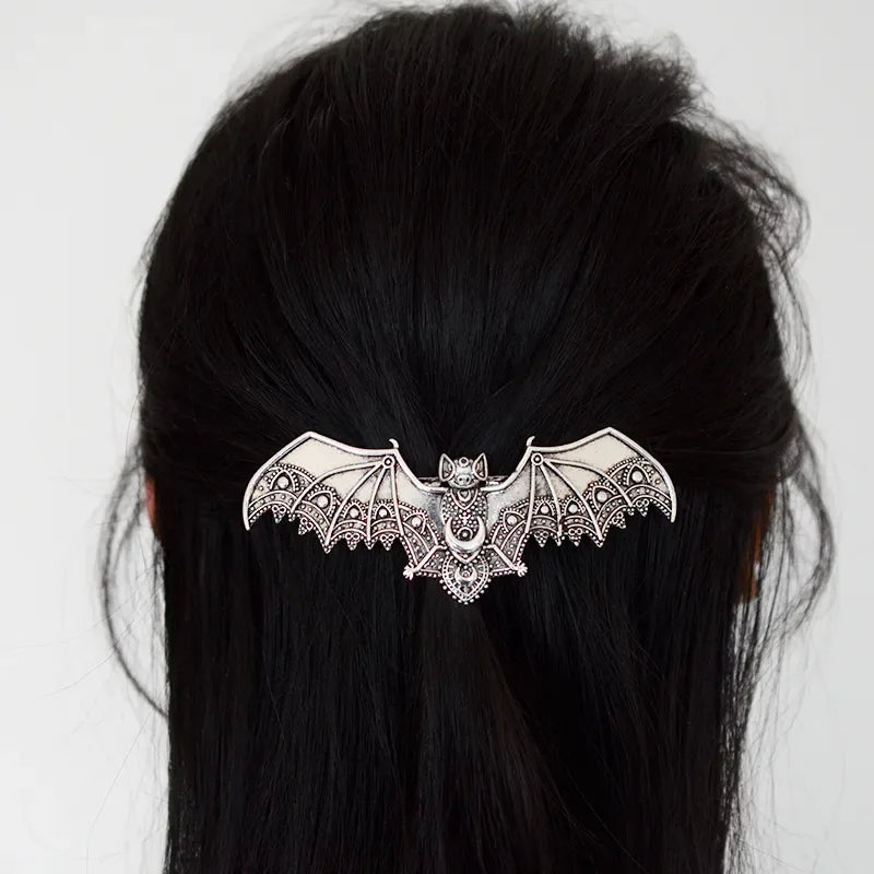 Vampire Bat Hairclip - My Aura - myauragoth.com