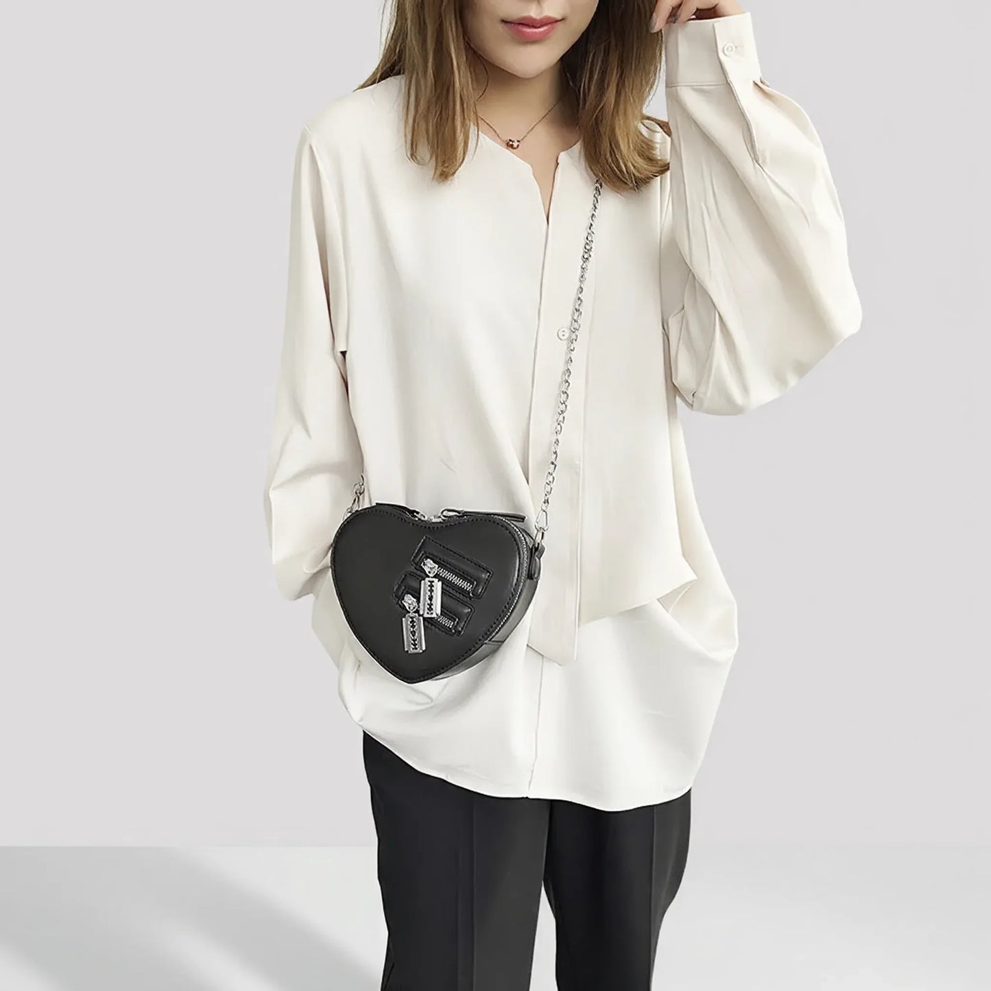 Blade Heart Handbag - My Aura - myauragoth.com