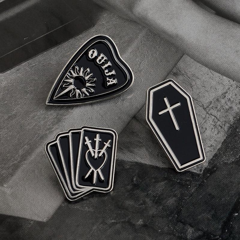 Horror Brooches - My Aura - myauragoth.com