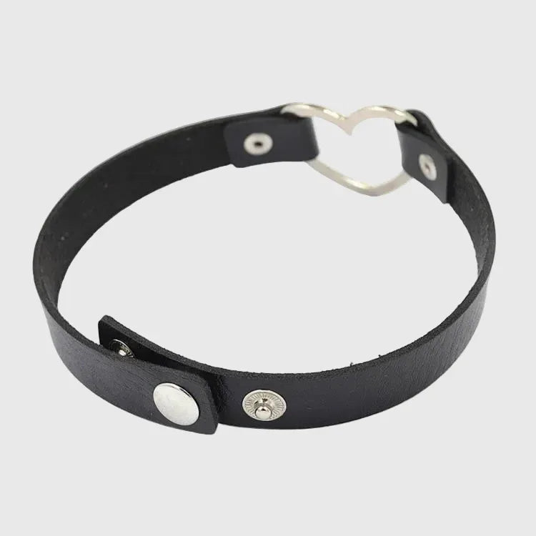 Skinny Heart Collar - My Aura - myauragoth.com