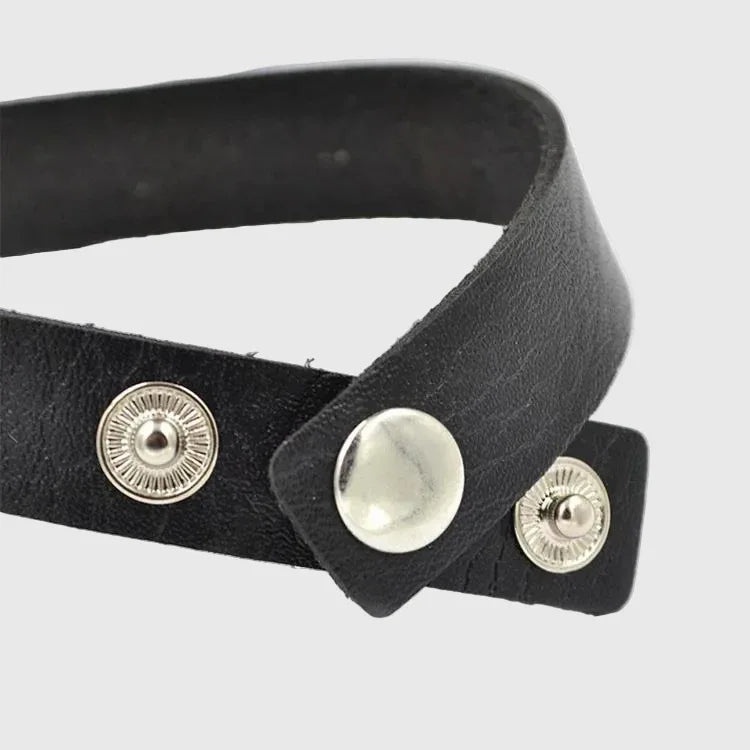 Skinny Heart Collar - My Aura - myauragoth.com