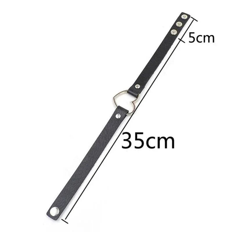 Skinny Heart Collar - My Aura - myauragoth.com